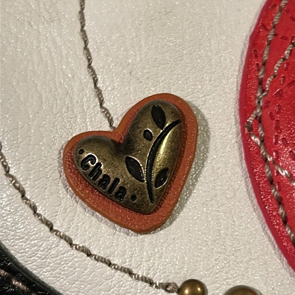 Chala cat tote - black white cat with ball of yarn - fish keychain attached - Picture 4 of 16